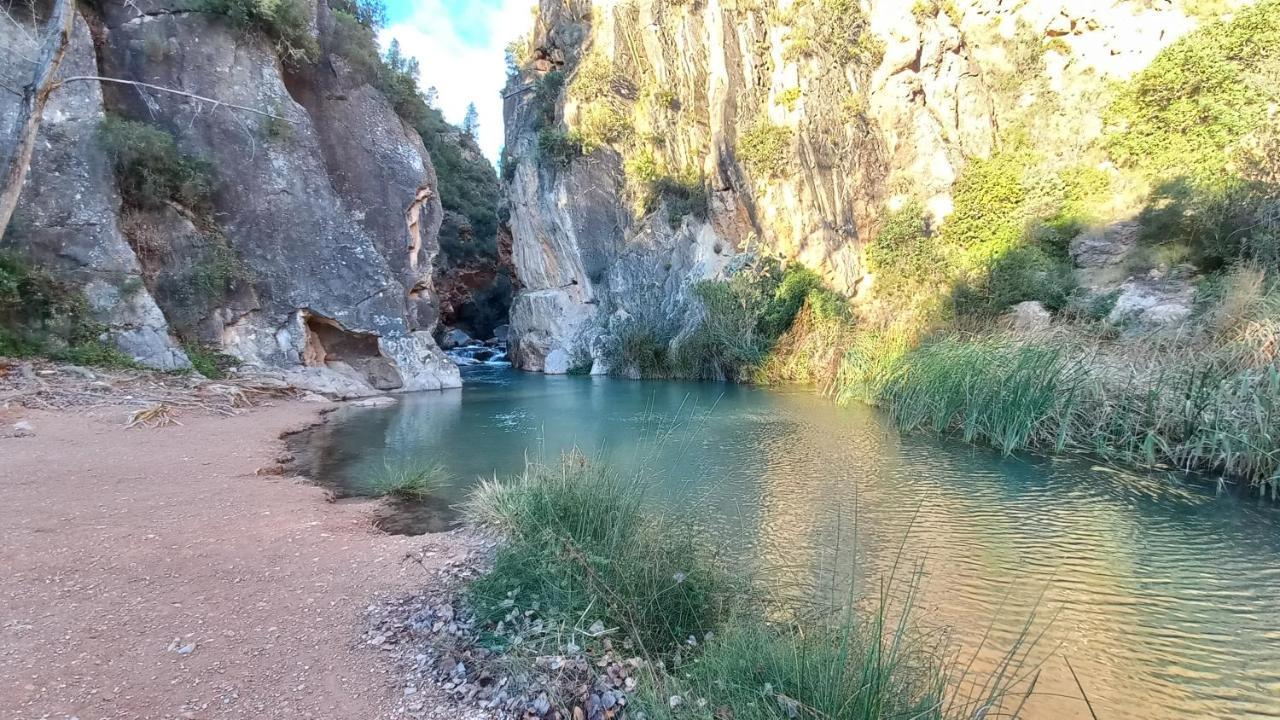 Casajulis Chelva Villa Bagian luar foto